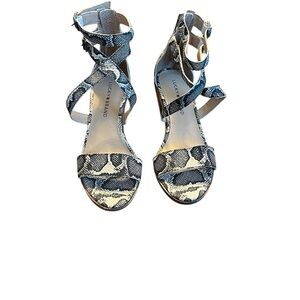 Lucky Brand Woman’s Reesia Natural Snakeskin Block Heel Sandals Size 6